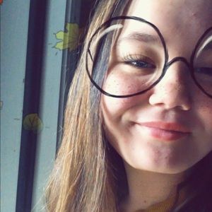 Meet your Posher, Lita